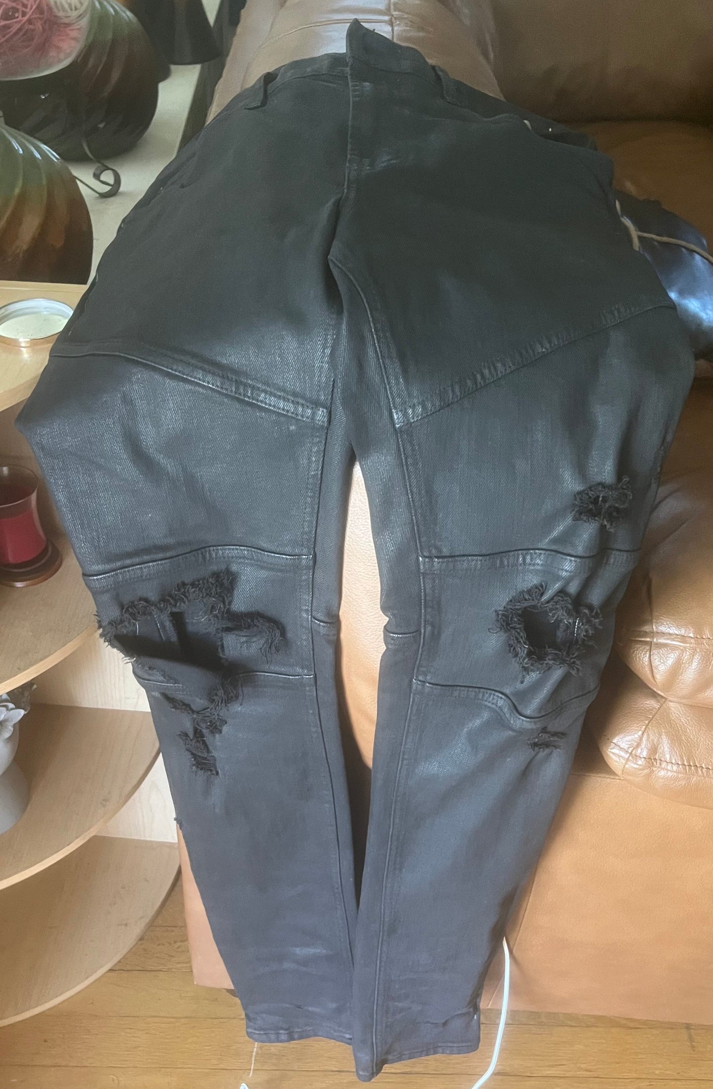 “Sui generis” Wax Denim