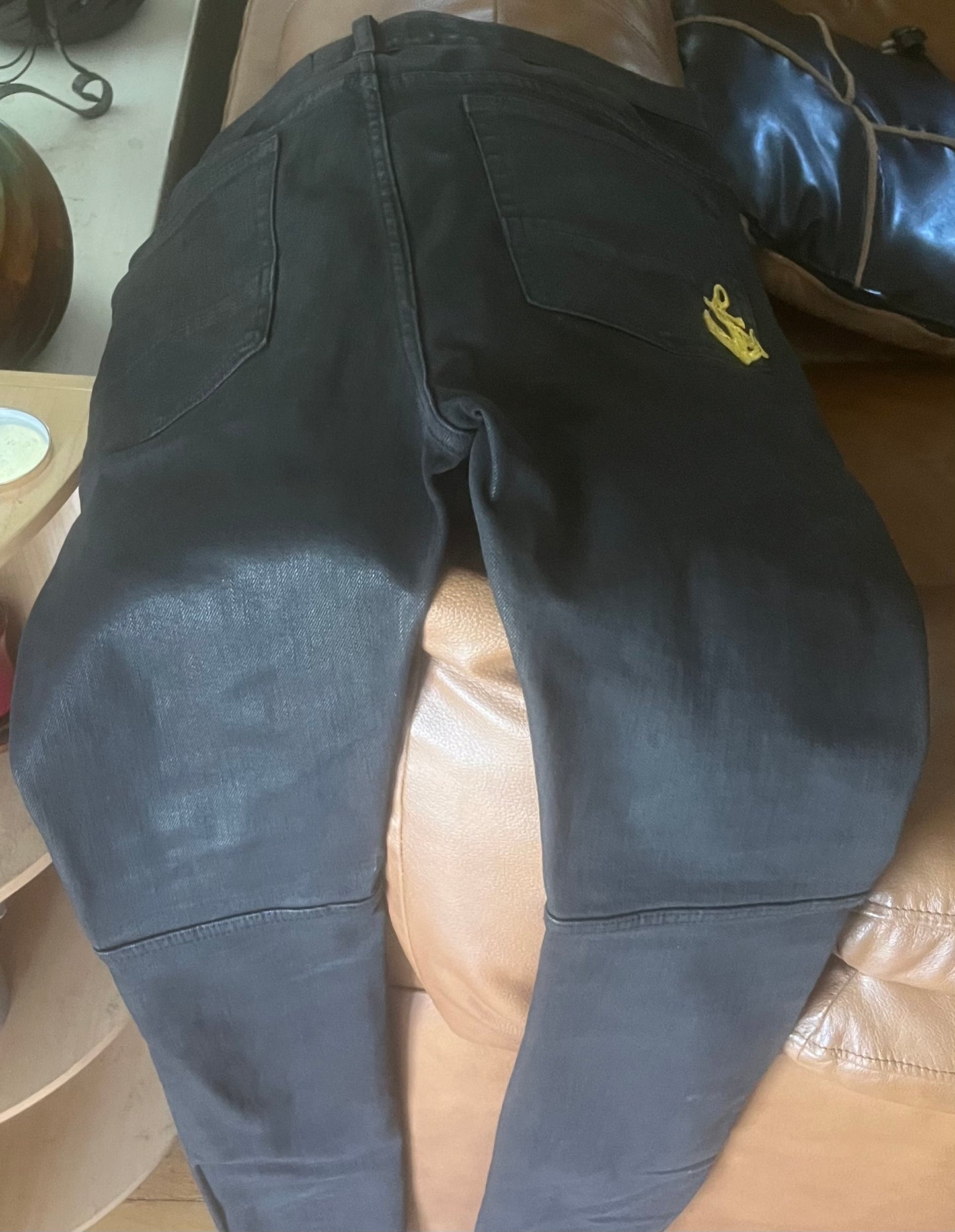 “Sui generis” Wax Denim